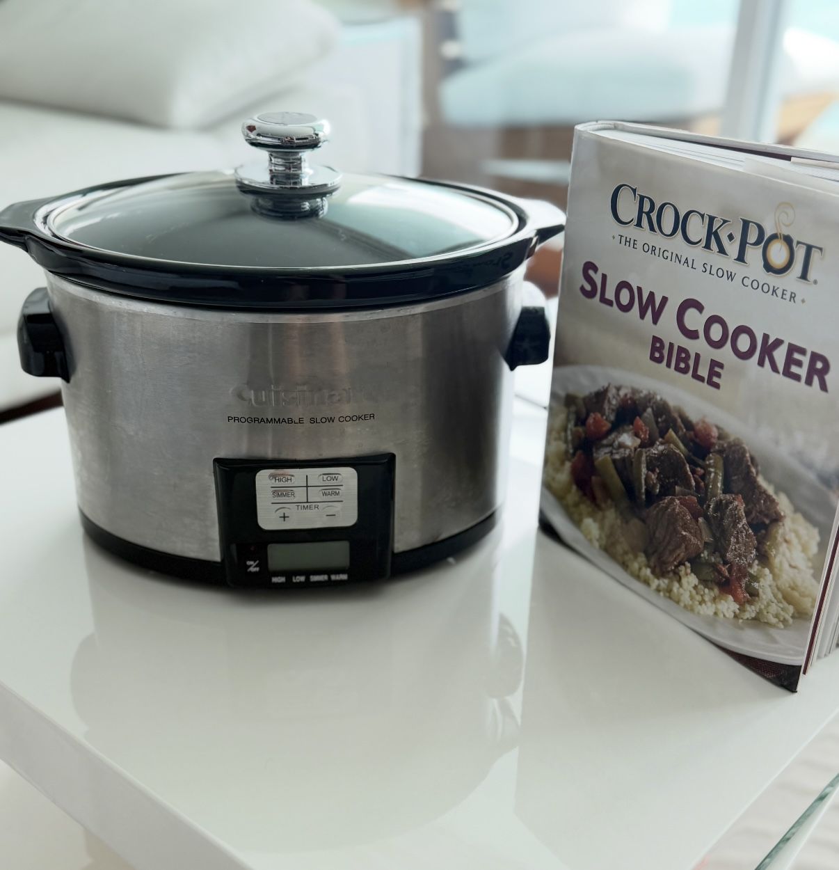 Cuisinart 6.5-Qt Programmable Slow Cooker + Crock Pot Recipe Book – Excellent Condition!