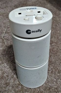 I Pod - Macally IceTune Speakers And Charger