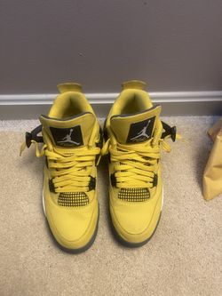Air Jordan 4 Retro ‘Lightning’ 2021