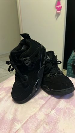 Kids Black Jordan’s Size 1.5