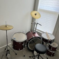 Pdp Drum Set With evans Heads
