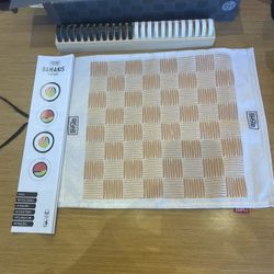 Damakis Japanese Checker Game