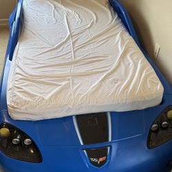 Good Condition Almost new Kid’s Bed Twin Size