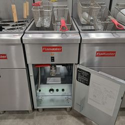 ***COMMERCIAL ELECTRIC FRYER ( FREIDORA ELÉCTRICA COMERCIAL)***