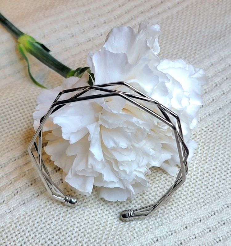 Silver Bracelet - Pearlory Christmas Gift!