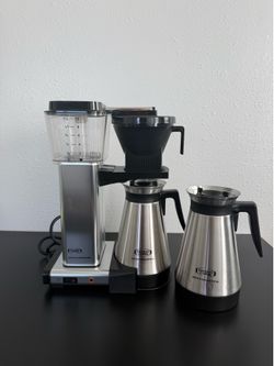 Technivorm Moccamaster KBGT Coffee Maker + Extra Carafe - Chrome