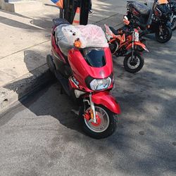 Gas Scooter 200cc 2025 New Kings Scooter 