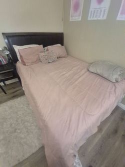 Queen Bed