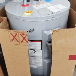 New Water Heater Electric Ao Smith  28 Gallons with Warranty 