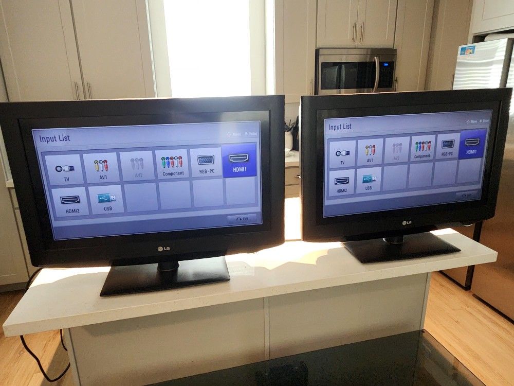 LG 32in Hospitality 2 TV´s