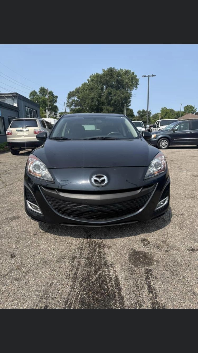 2010 BLACK MAZDA 3 S Gᗩᔕ ᔕᗩᐯEᖇ GREAT CONDITION