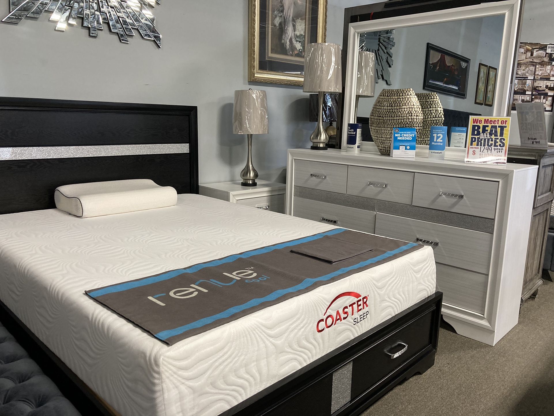 Chic Bedroom Set 🖤🤍 $1199