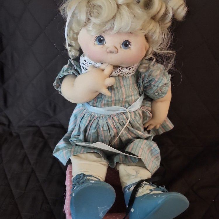 VINTAGE JAN SHACKELFORD ORIGINALS INC DOLL for Sale in Santa