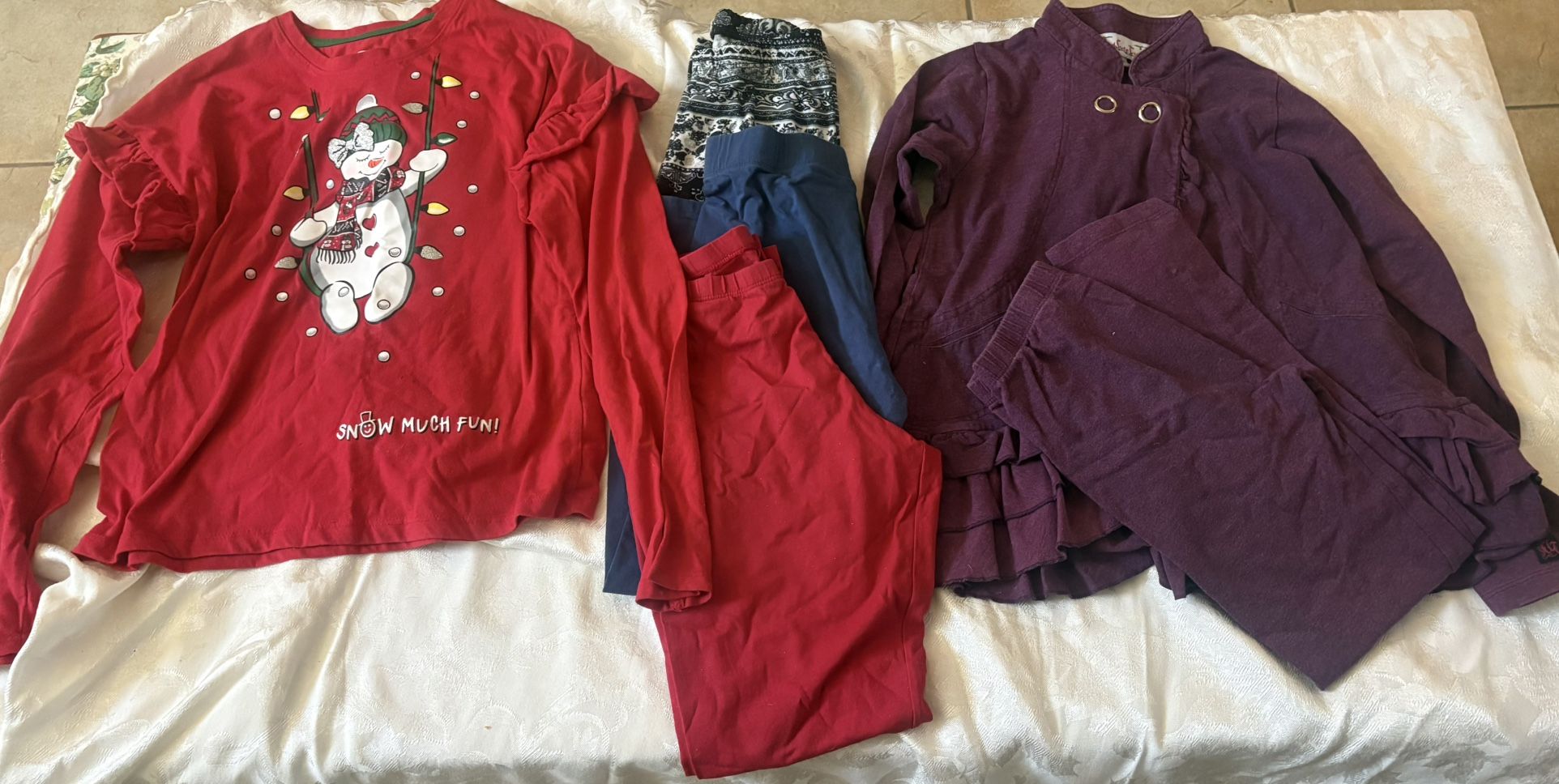 Girl’s clothes Lot Tshirt, leggings and jacket size 14/16 6pc
