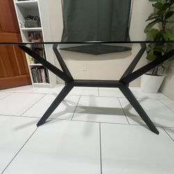 Trestle Dining Table 