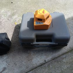 Vendo Esta Herramienta, Pregunta Por Precio, Solo Personas Serias