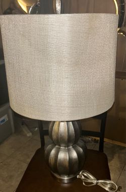 Table lamp in good condition