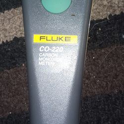 FLUKE Co-220 Carbon Monoxide Meter 