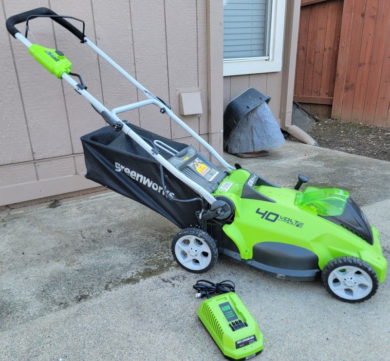 Greenworks Electric Lawn Mower 16"