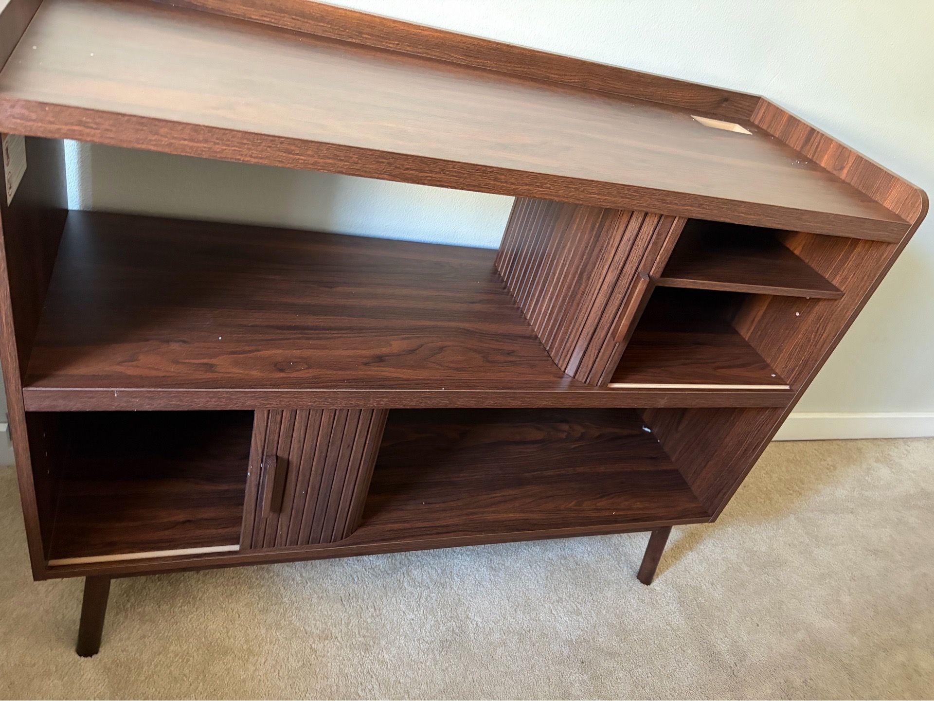 Side hutch/credenza
