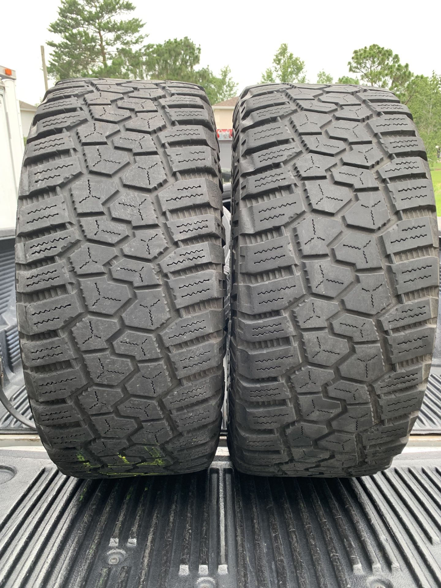 2 cooper discoverer rugged trex LT tires 35x12.50R20