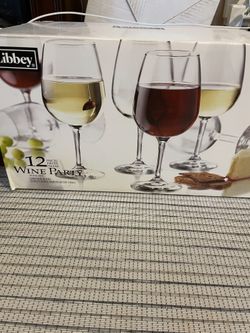 12 Piece Wine Set