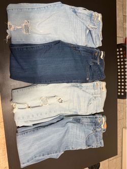 Women’s Levi’s Jeans Size 26