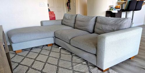 Gus Modern Parkdale Bi-Sectional Sofa Gray $3k+ Retail