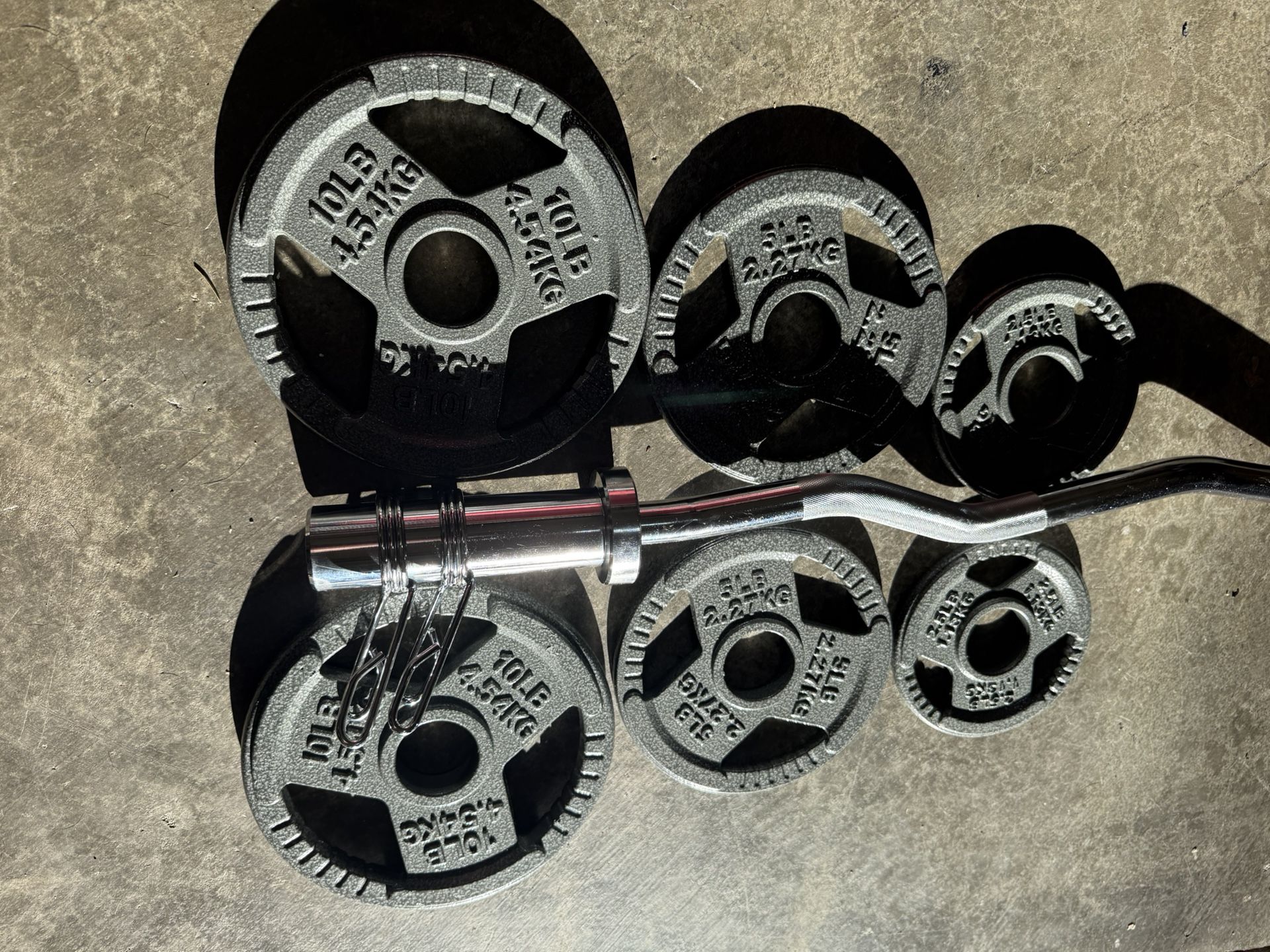 Olympic Curl Bar, Weights