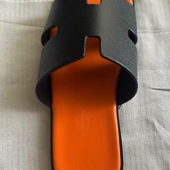 Hermès Slippers – Size 42