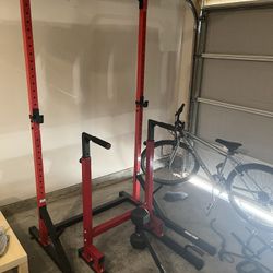 , Pull Up Bar , Dip Station 