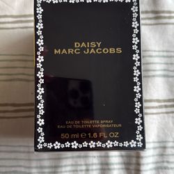 Marc Jacob’s Daisy
