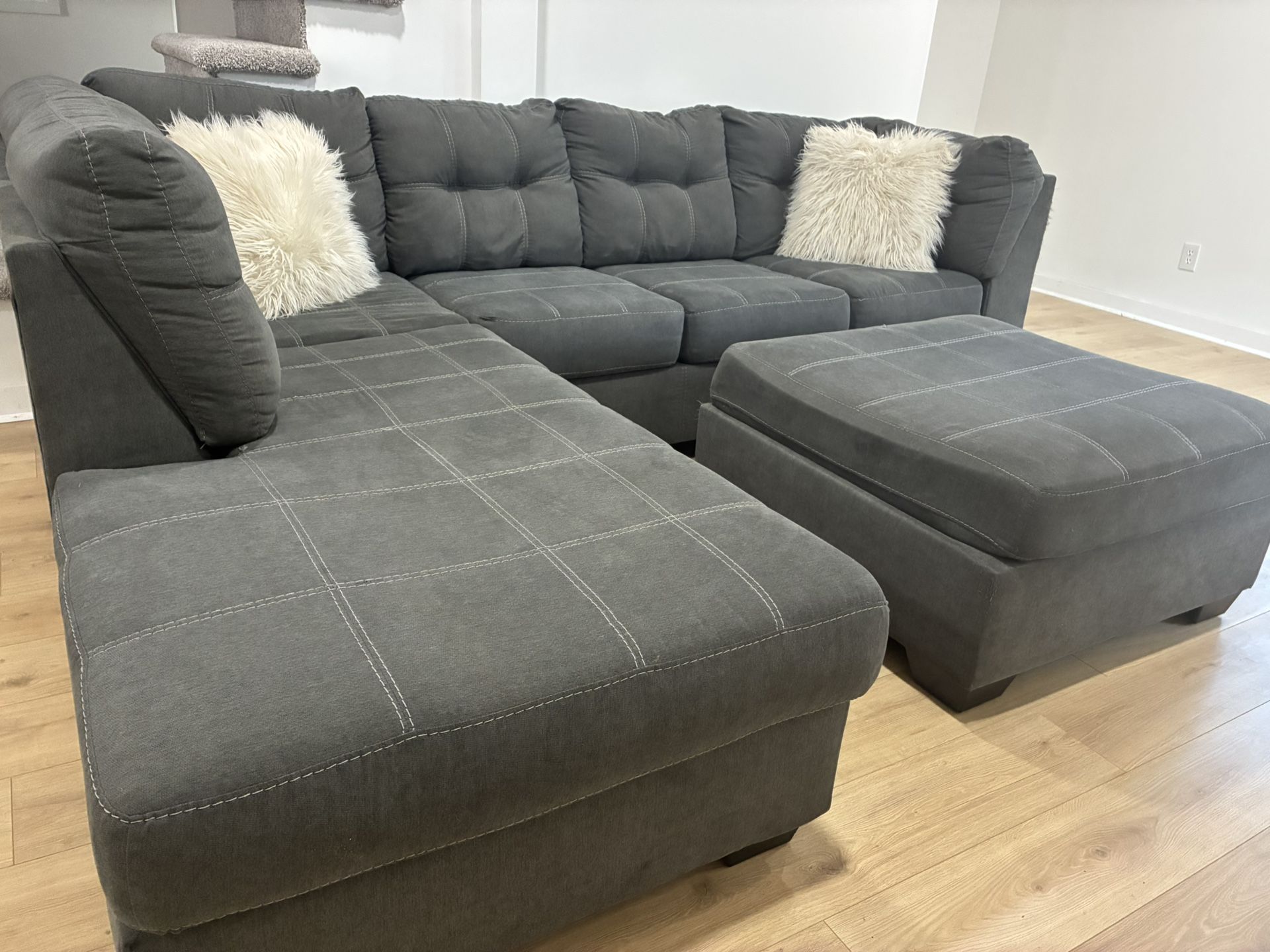 HAVERTYS PLUSH USED GRAY 2PC SECTIONAL SET & OTTOMAN…$499 OBO…ALL OFFERS WELCOME!