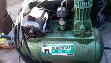 Sears 125 psi twin cylinder air compressor works perfectly 2 horsepower