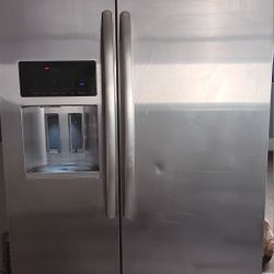 Kitchen Aide French Door Refrigerator 