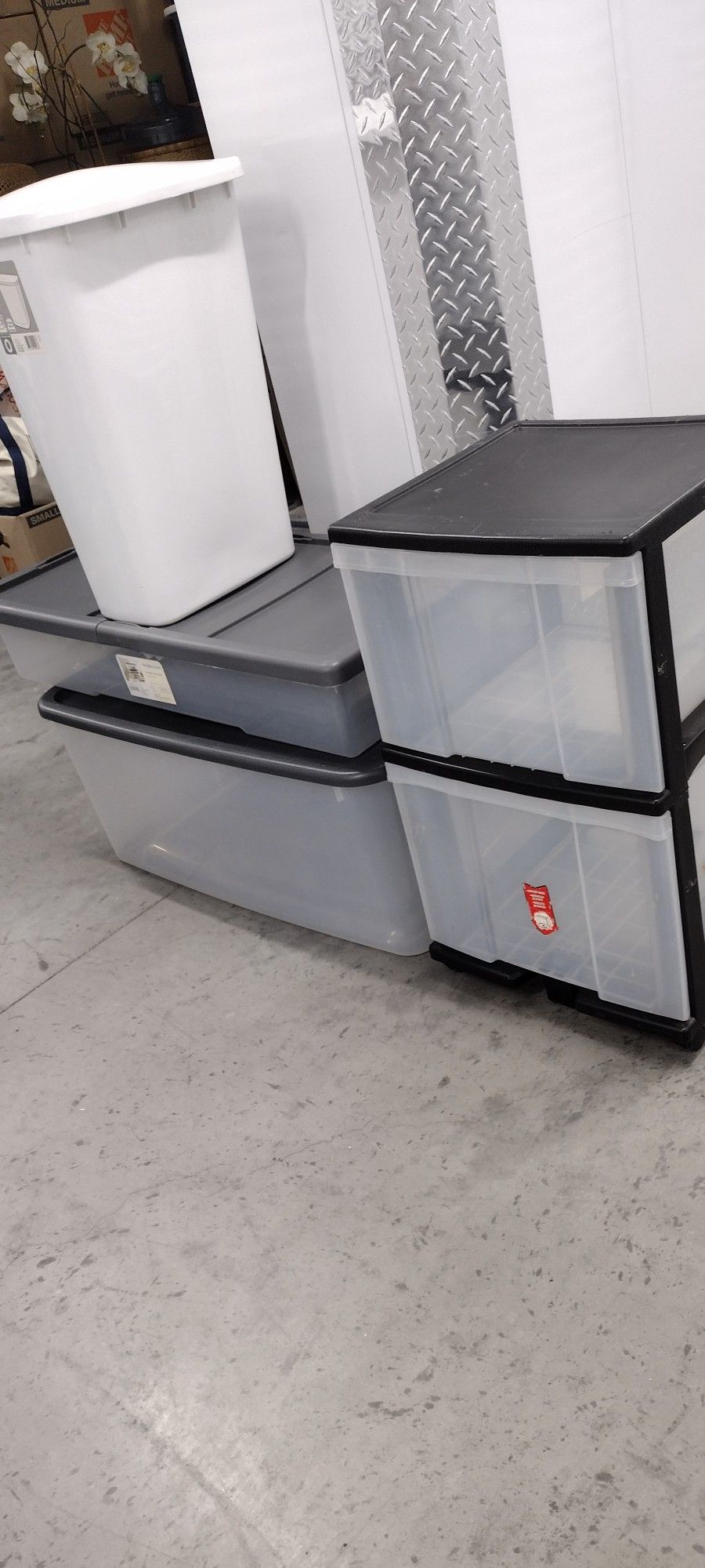 4 Large Useful Storage Containers