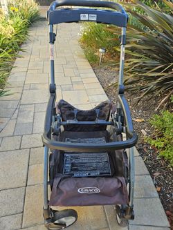 Graco Classic Connect Car seat carrier stroller