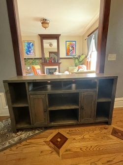 Solid wood tv stand