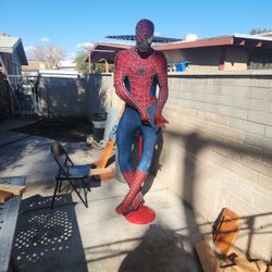 Life Size Realistic Spiderman