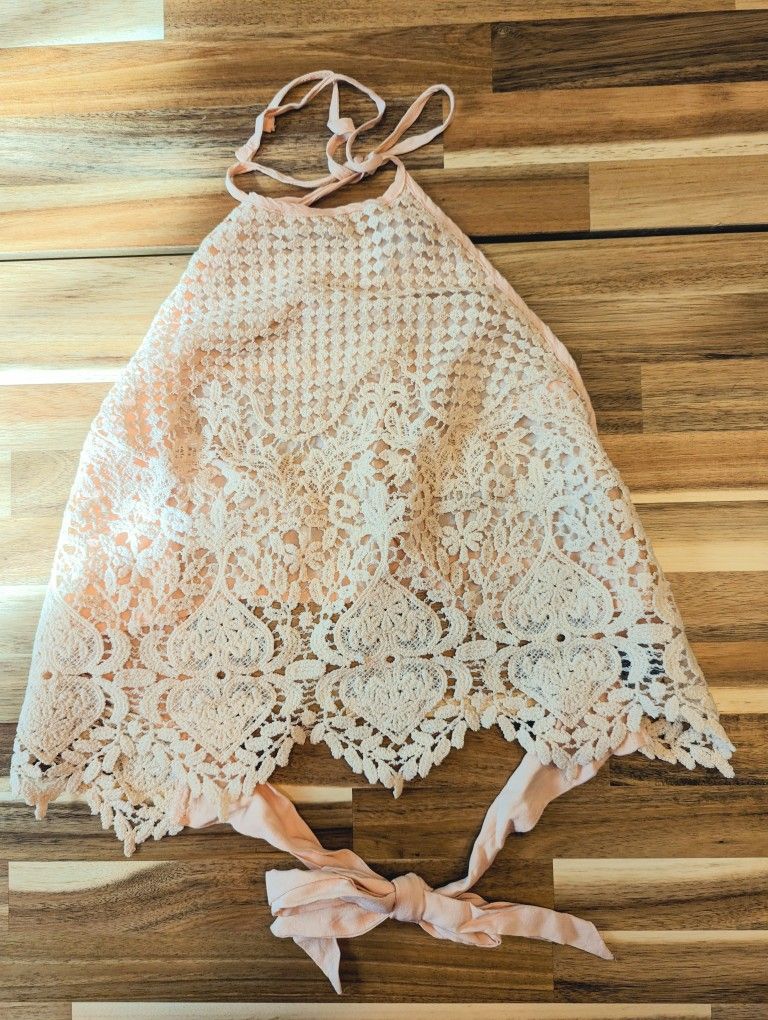 Casting LA Peach Crocheted Backless Halter Top Sz Small