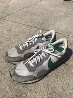 Nike Air Pegasus Size 11