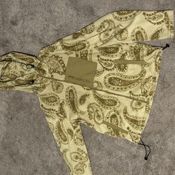 Tan Bandana Patterned Light Fleece Layer