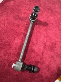 K80823 Front Driver Side Sway Bar Link stabilizer for Front Left (Driver Side) position on Rear-Wheel Drive (RWD)