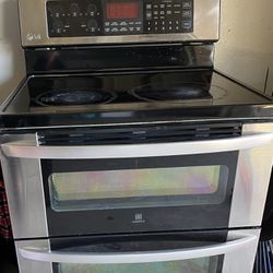 Double electric oven