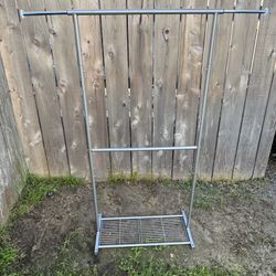 Clothing rack
