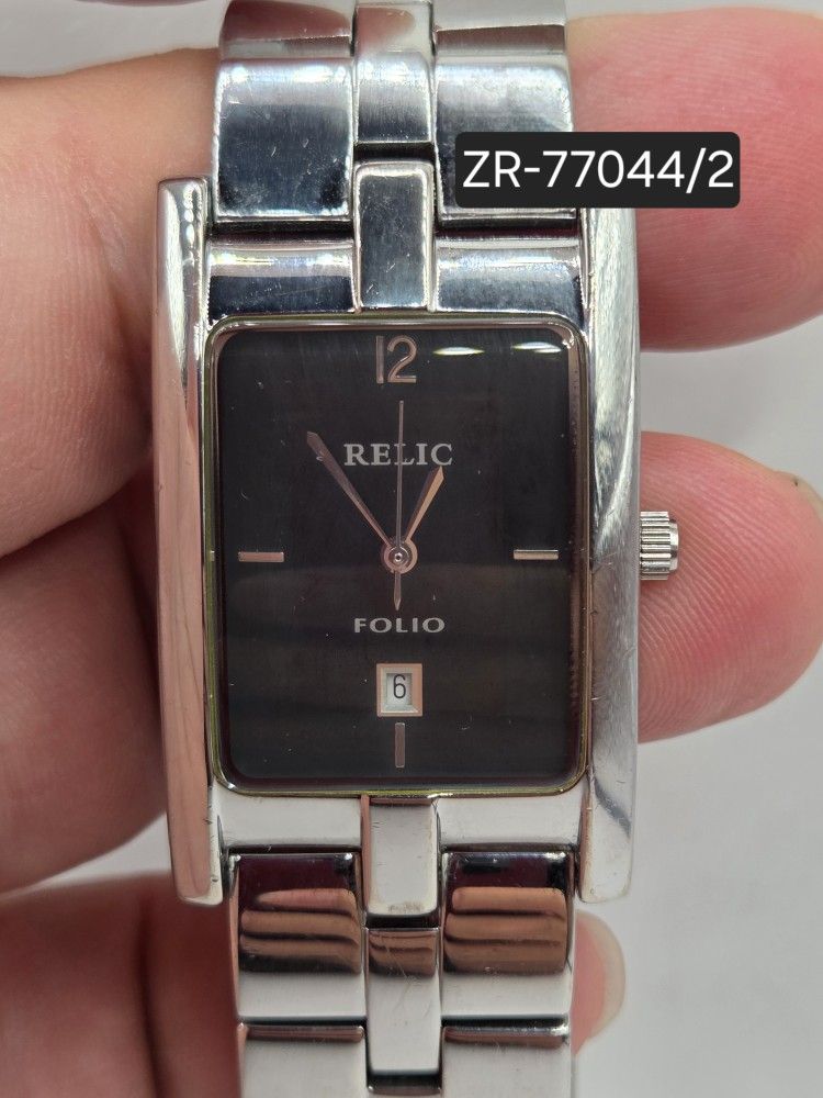 Relic Watch Men's Silver-Black Tone New Battery 🔋😎✅️