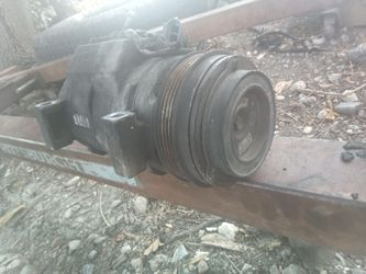 Truck parts 2003 Chevy Silverado LS 5.3 motor