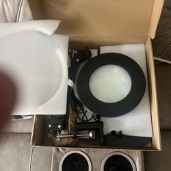 Magnifying Desk Lamp