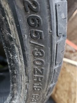 265 30 ZR19 Both In good Condition 75% Life