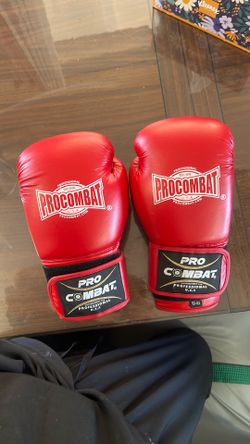 Boxing gloves